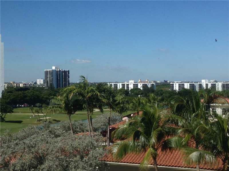 19900 E Country Club Dr 806  Aventura FL 33180 photo