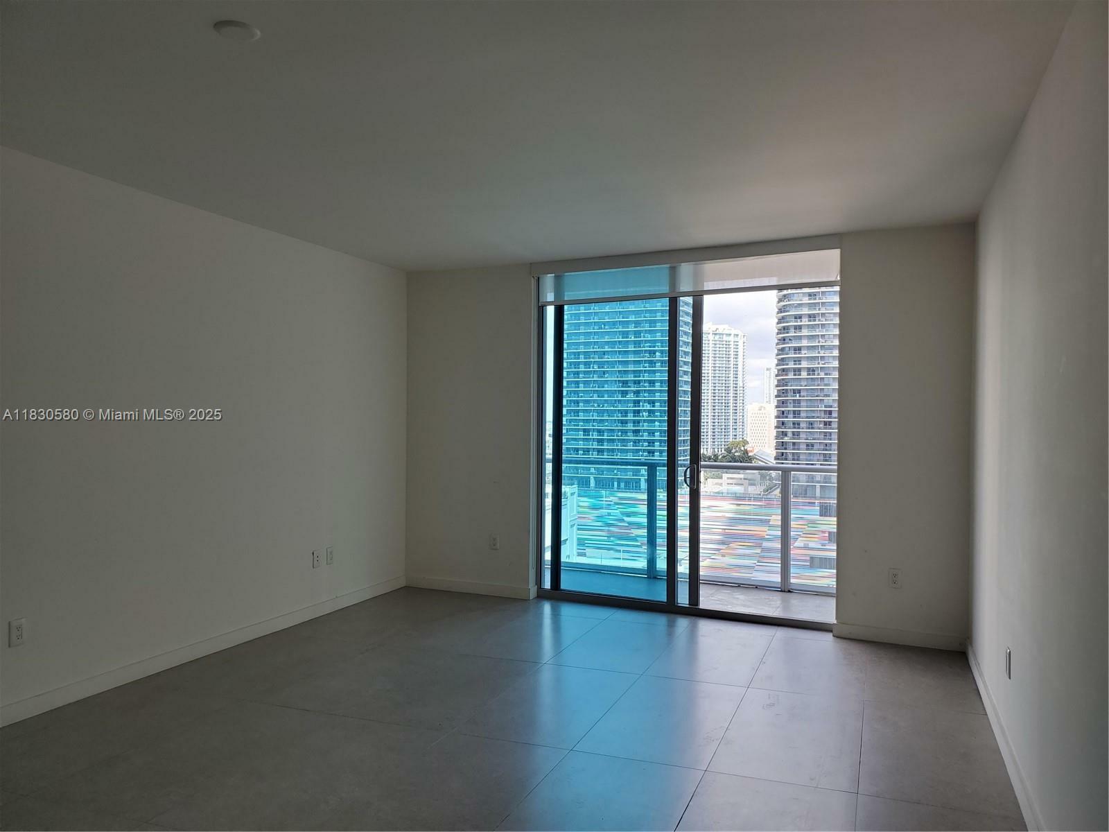 Property Photo:  1100 S Miami Ave 1809  FL 33130 