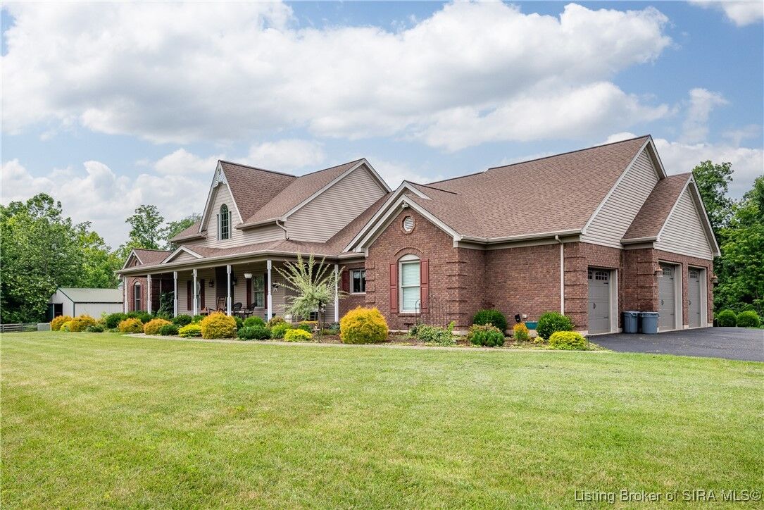 Property Photo:  2900 Walker Road NE  IN 47112 