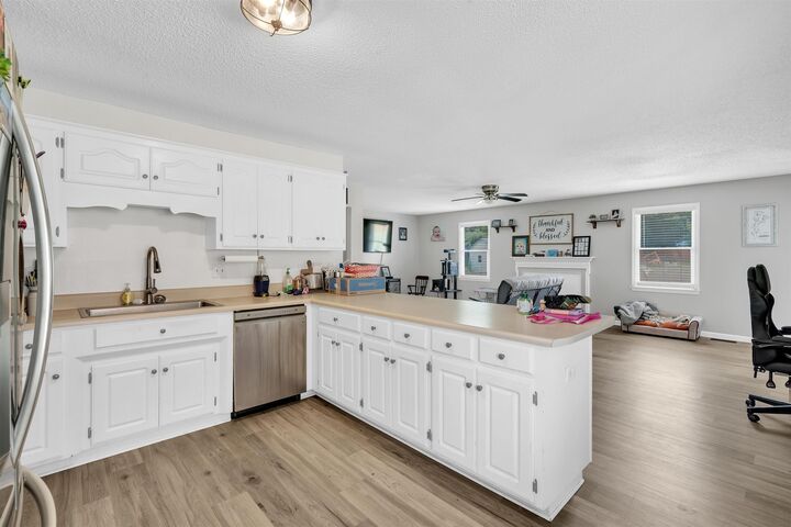 Property Photo:  140 Eastbrook Terrace  SC 29376 