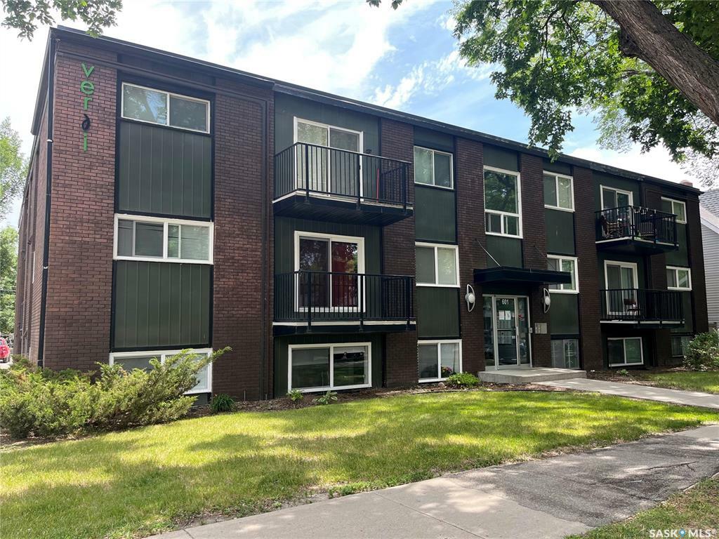 Property Photo:  601 Lansdowne Avenue 14  SK S7N 1E2 