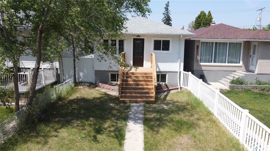 Property Photo:  2346 McAra Street  SK S4N 2W3 
