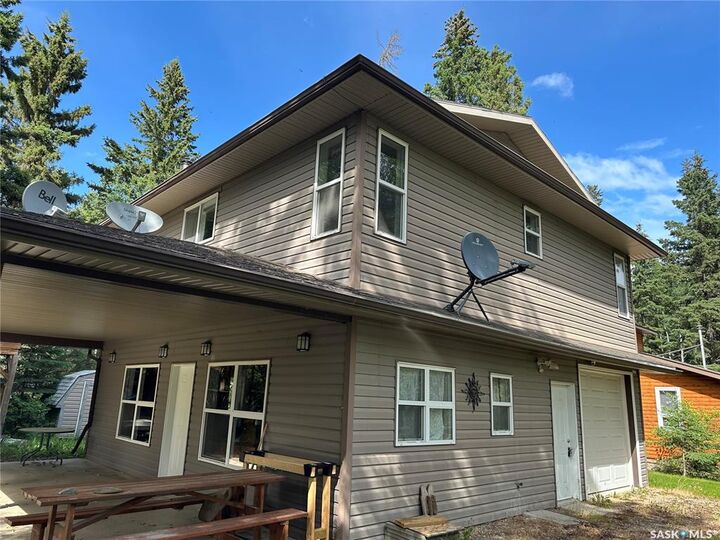 Property Photo: 527 Graeme Road SK S0M 1J0