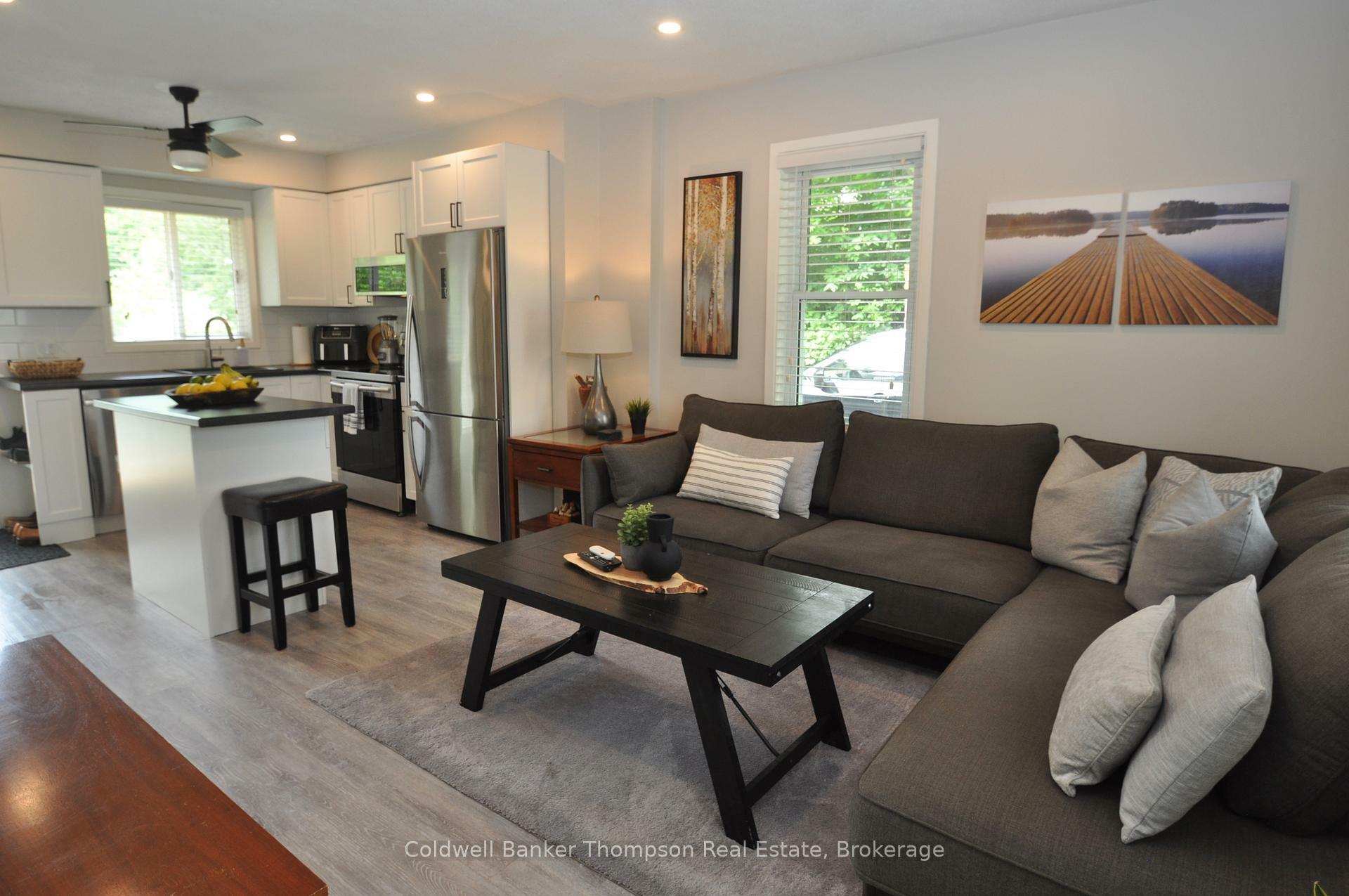 Photo de la propriété: 9 Maple Avenue ON P1H 1H2