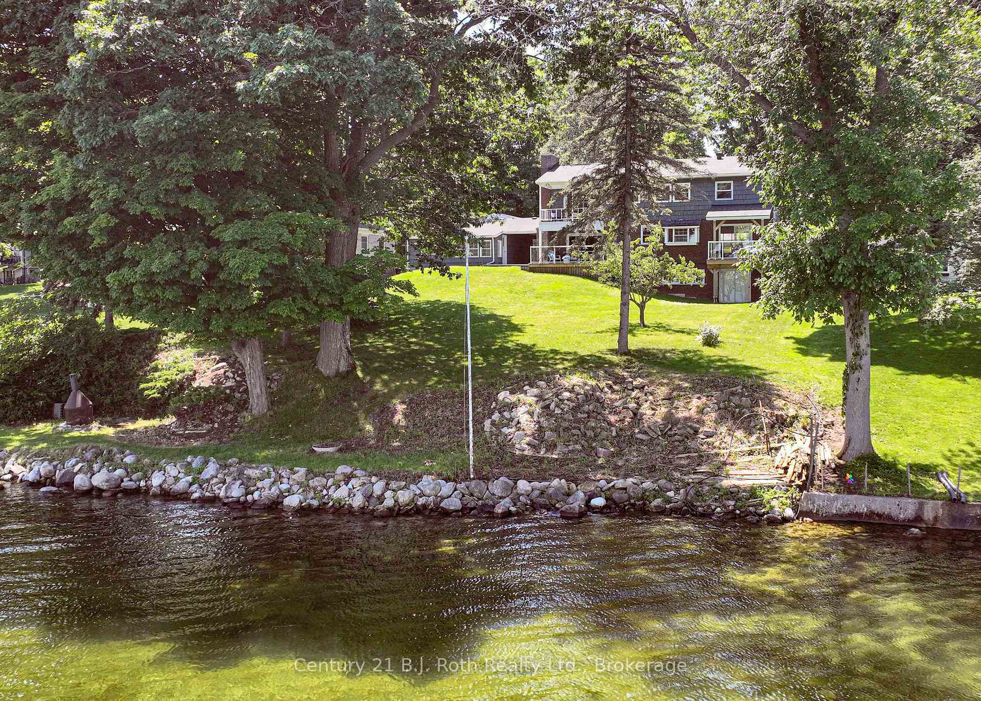 330 Bay Street  Orillia ON L3V 3X4 photo
