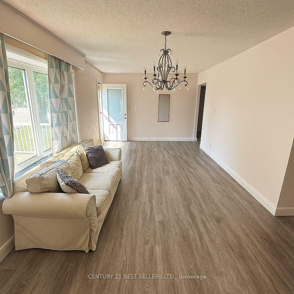 Photo de la propriété:  442 Mountainview Drive  ON L9T 1W2 