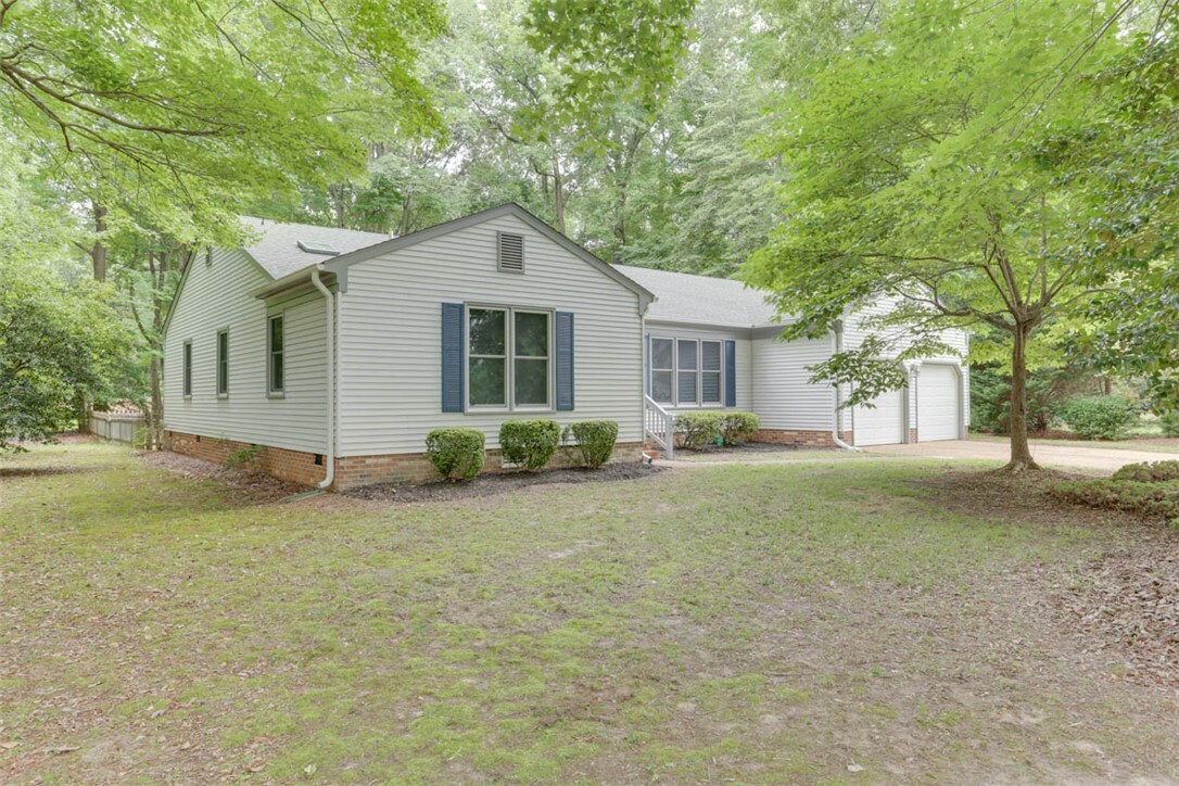 Property Photo: 108 Freemans Trace VA 23693