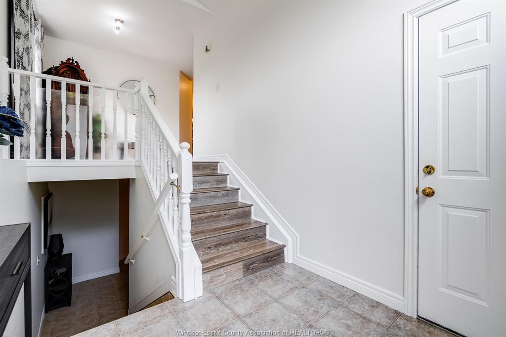 Property Photo: 1641 Tumbleweed Court ON N9G 3B9