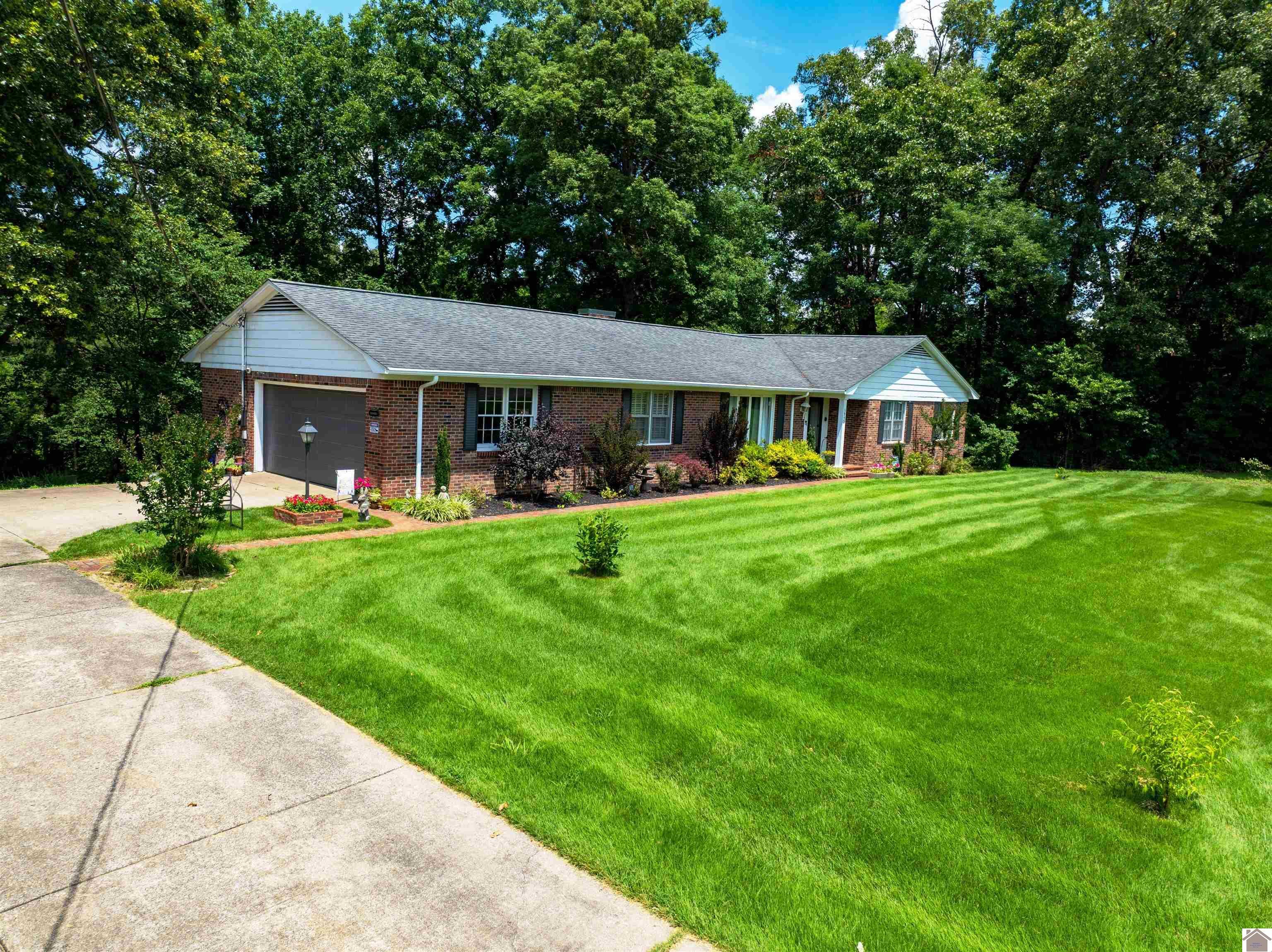Property Photo:  3955 Contest Rd  KY 42001 