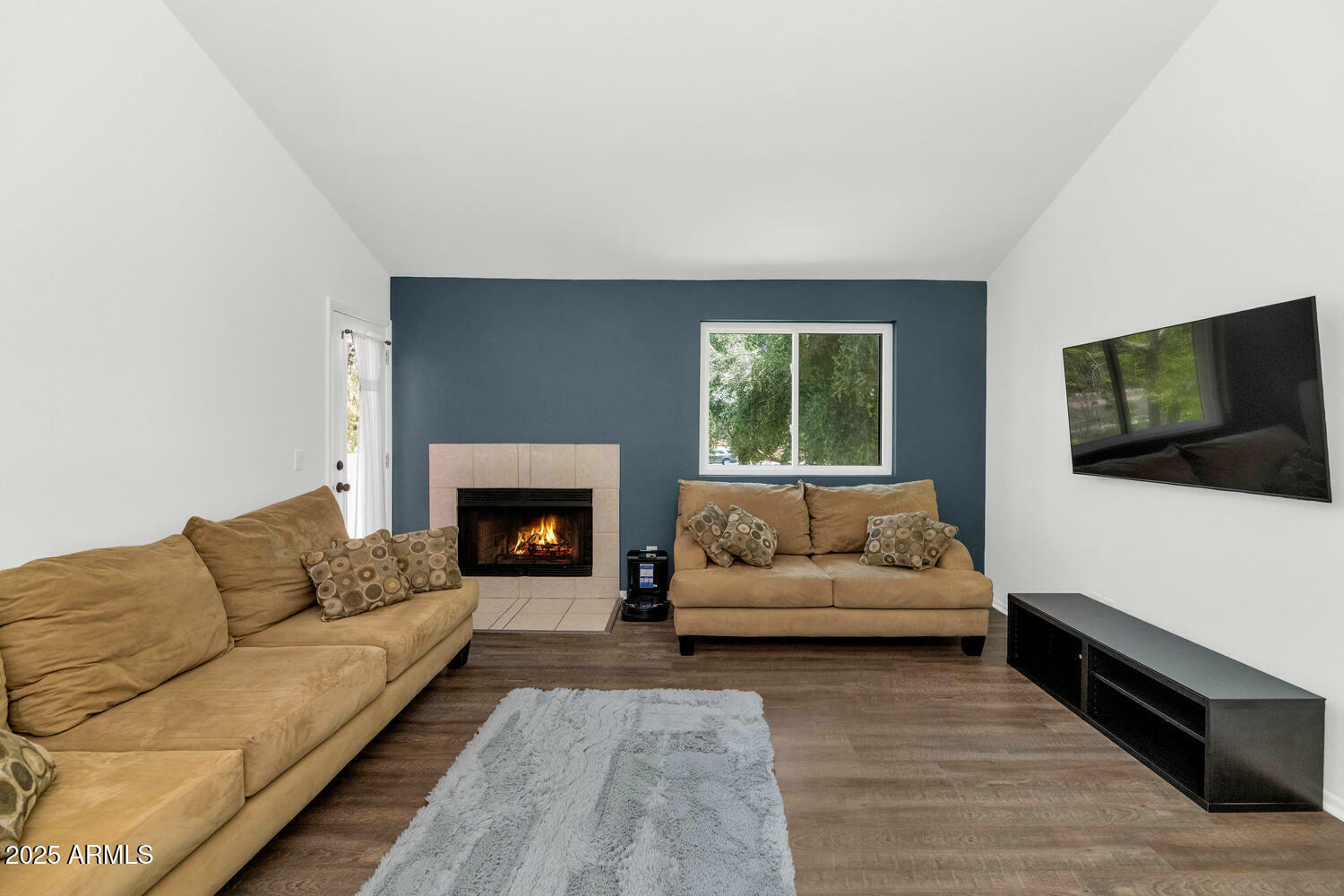 Property Photo:  1075 E Chandler Boulevard 210  AZ 85225 