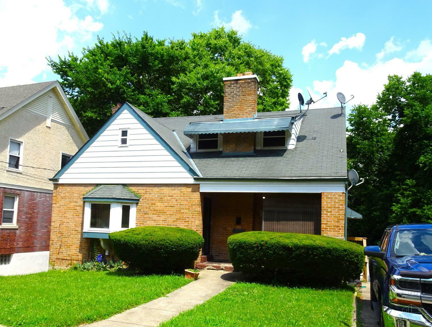Property Photo:  2722 Orland Avenue  OH 45011 