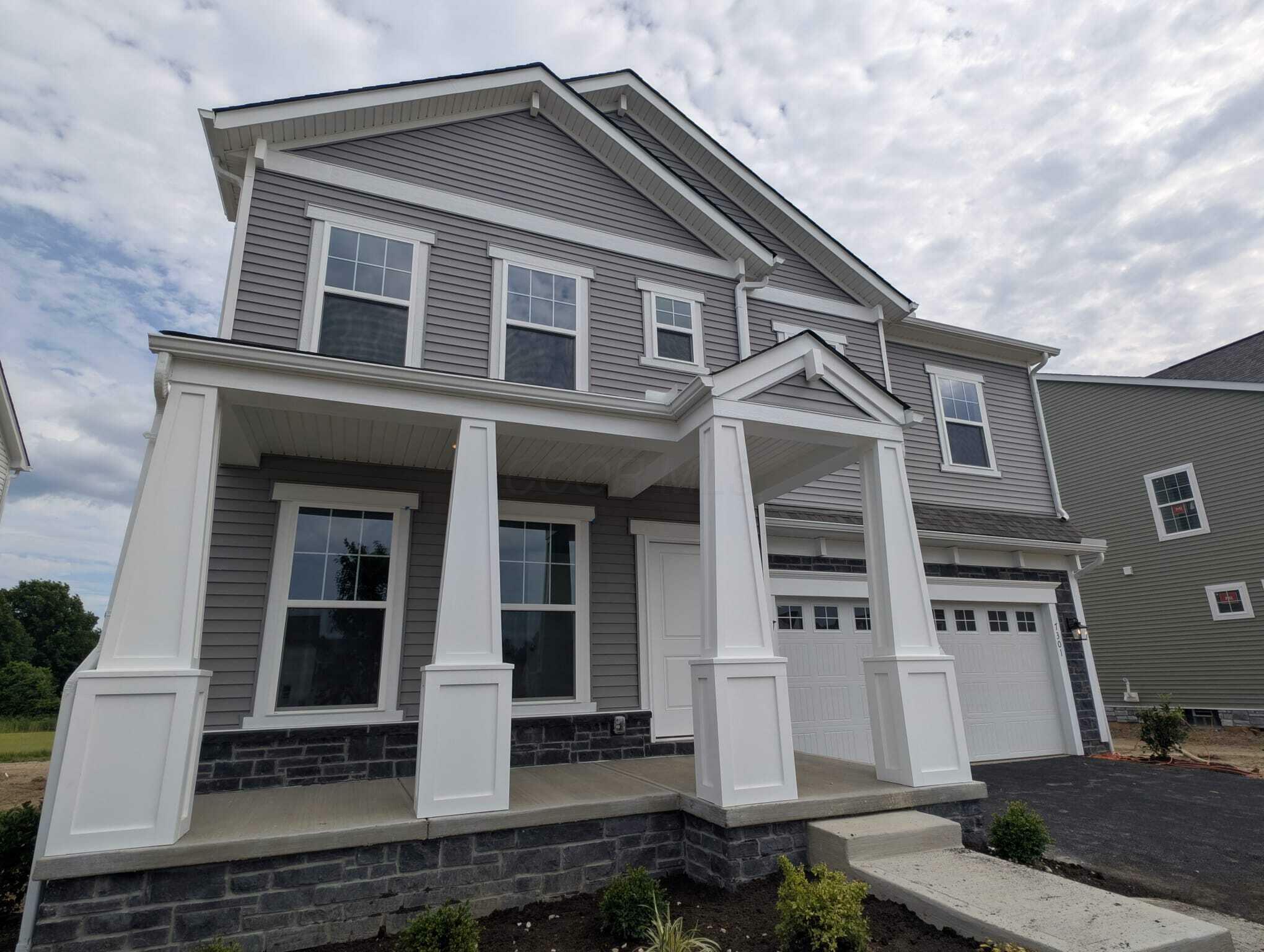 Property Photo:  7301 Aster Way Way  OH 43064 