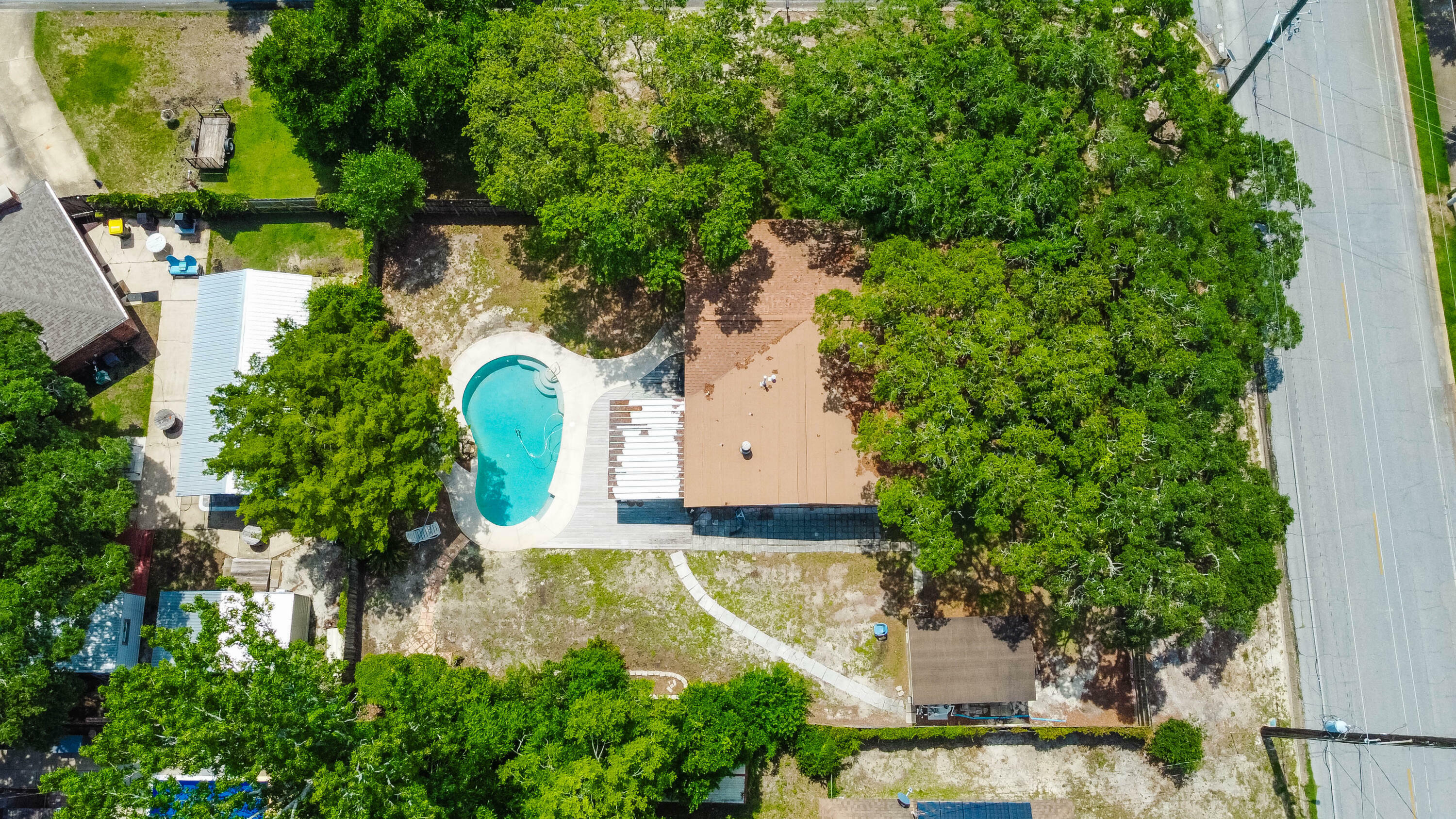 Property Photo: 28 NW Carlton Court FL 32548