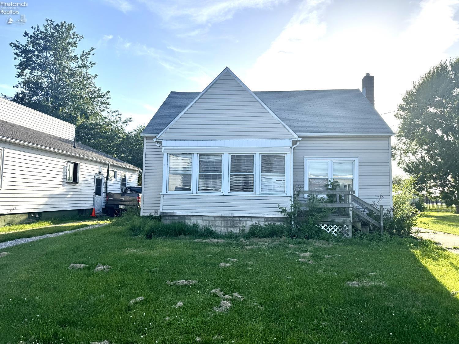 Property Photo: 2407 Campbell Street OH 44870