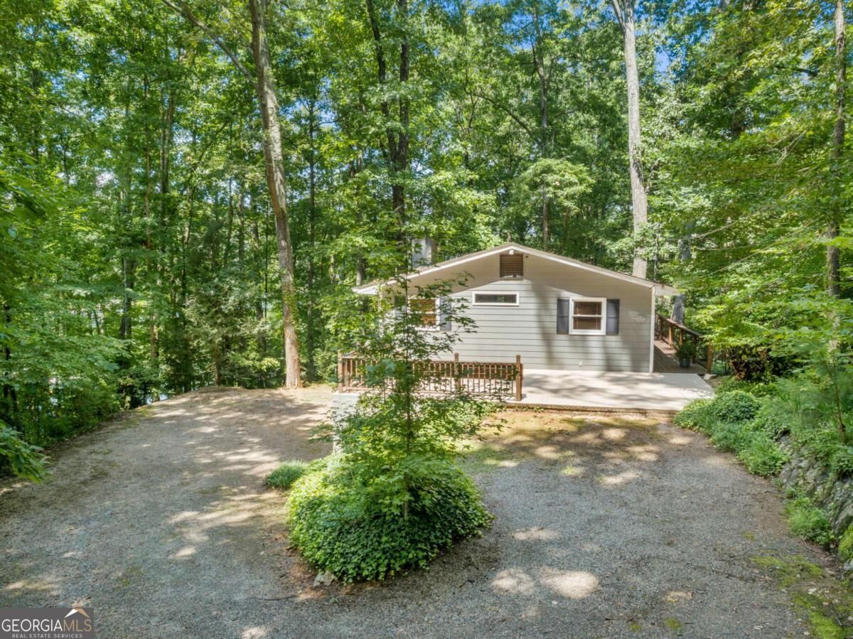 Property Photo: 8425 Lynn Drive GA 30506