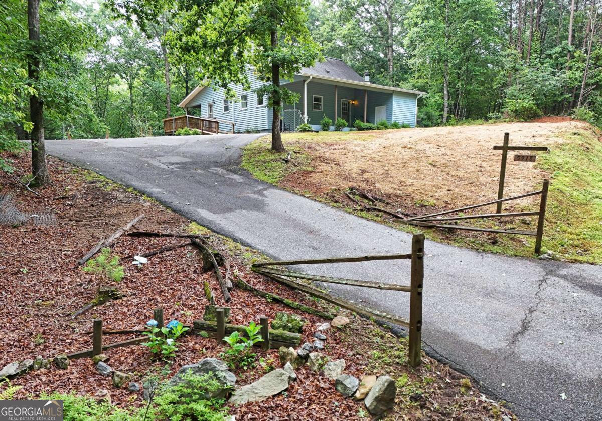 5918 Brasstown Creek Estate  Young Harris GA 30582 photo