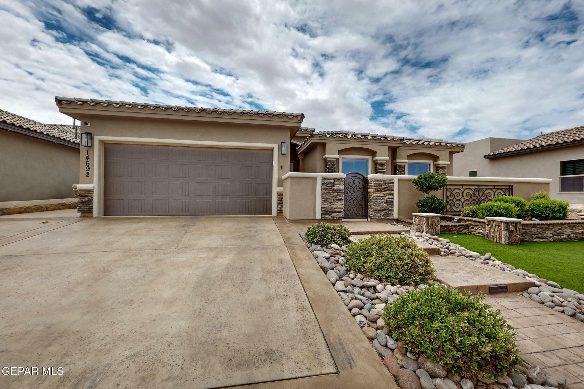 14692 Long Shadow Avenue  El Paso TX 79938 photo