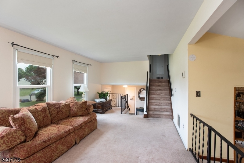Property Photo: 10 Nottingham Way NJ 08844