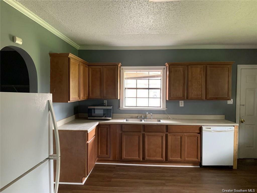Property Photo: 1009 17th Street LA 70601