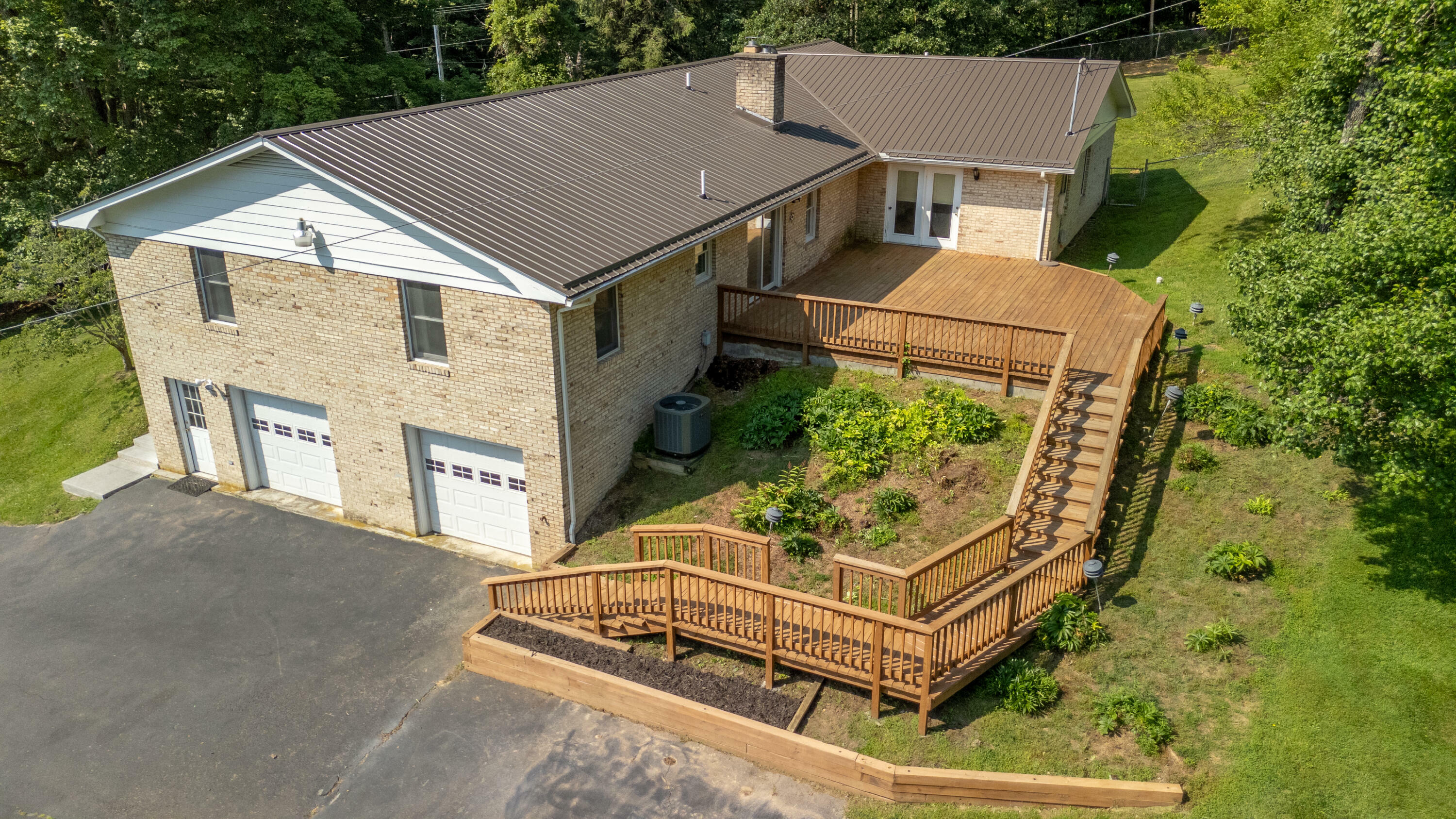 633 Judyville Rd  Lewisburg WV 24901 photo