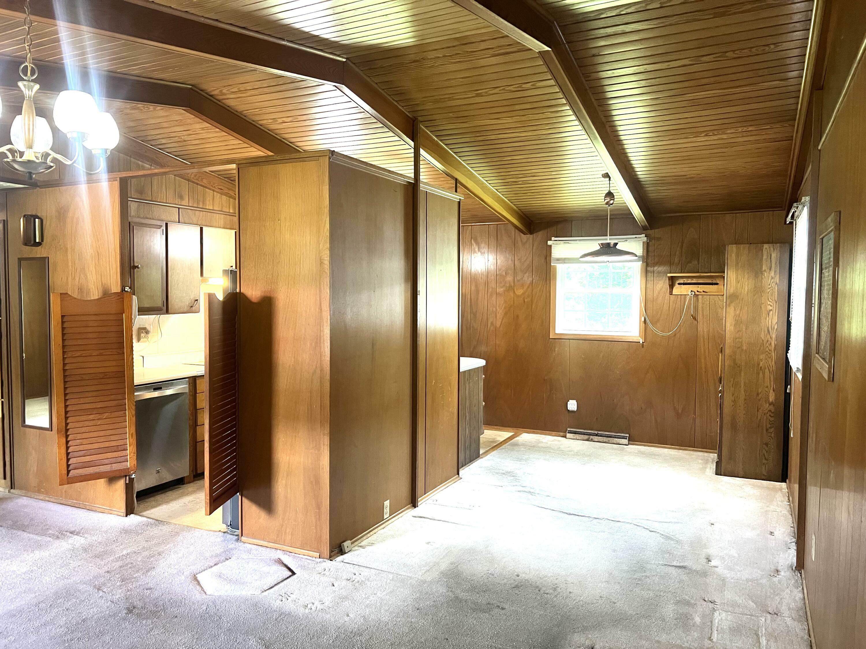 Property Photo: 175 Circle Ln WV 24986