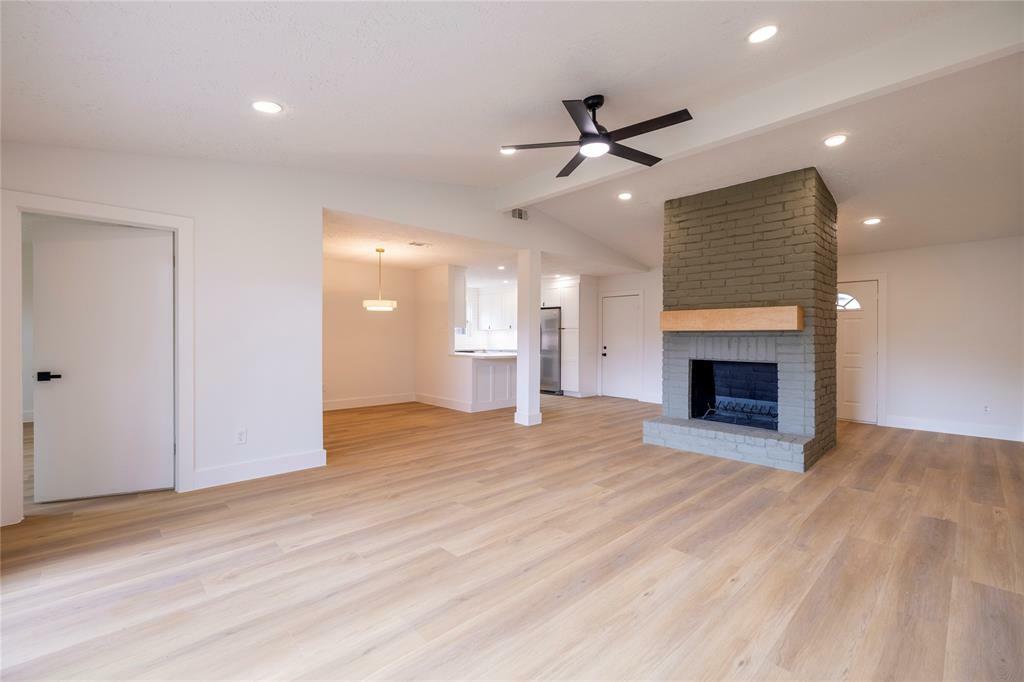 Property Photo: 8619 Upperbrook Street TX 77064