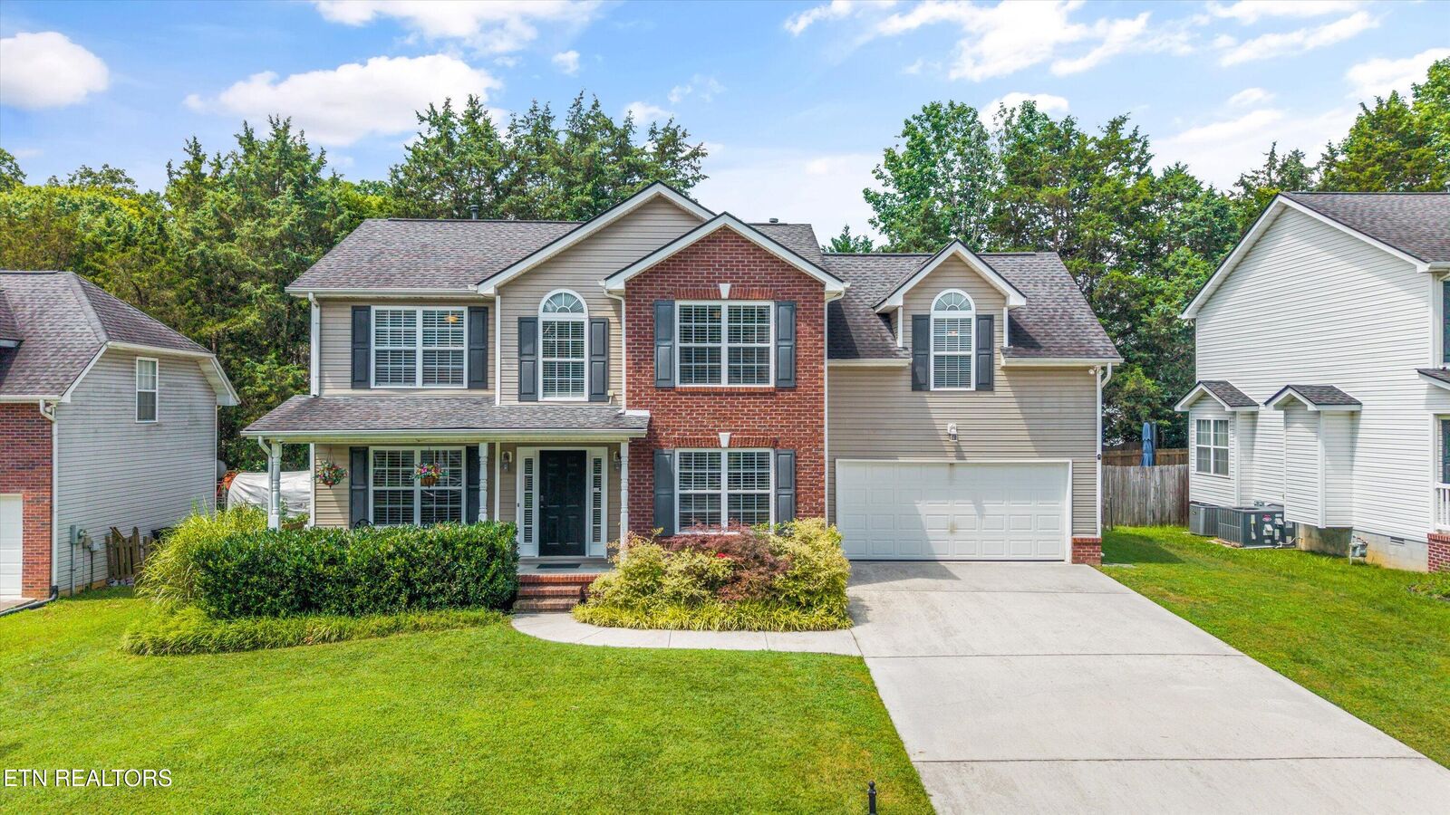 Property Photo: 3313 Maple Valley Lane TN 37931