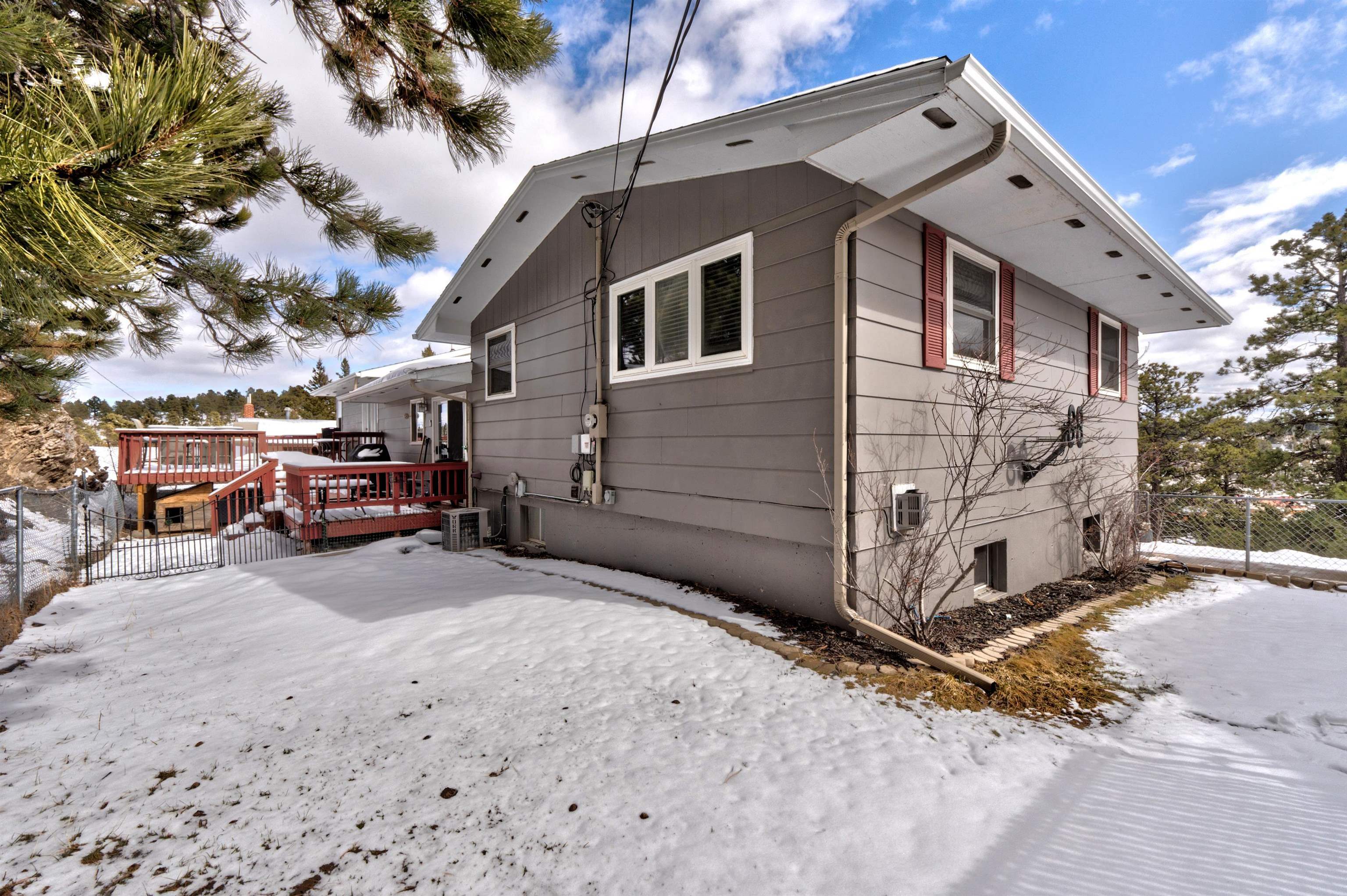 Property Photo: 239 Deer Path SD 57754