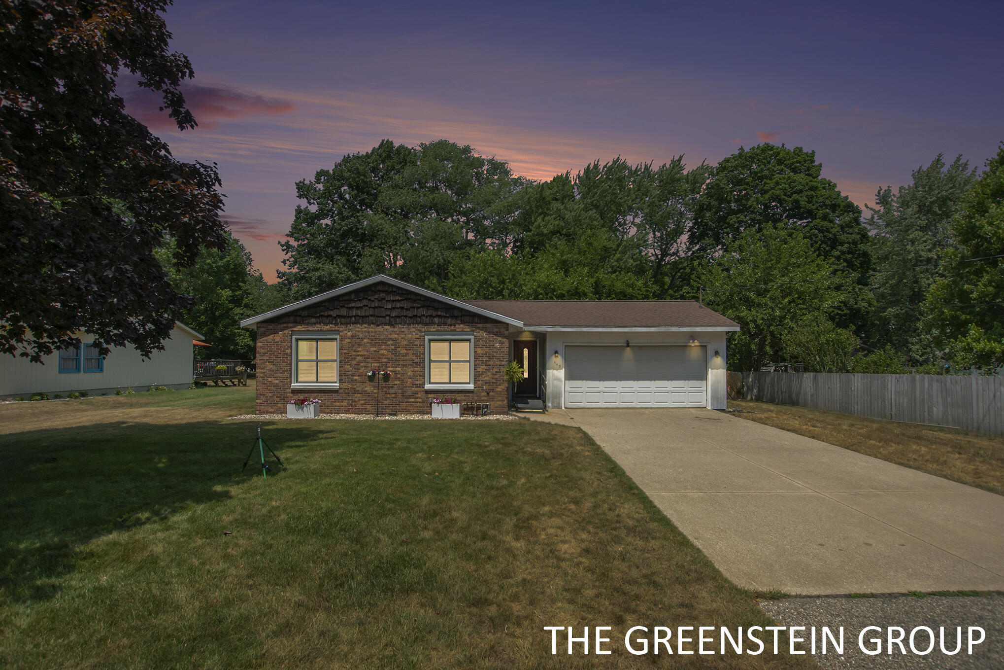 Property Photo: 649 Sherwood Street MI 49424