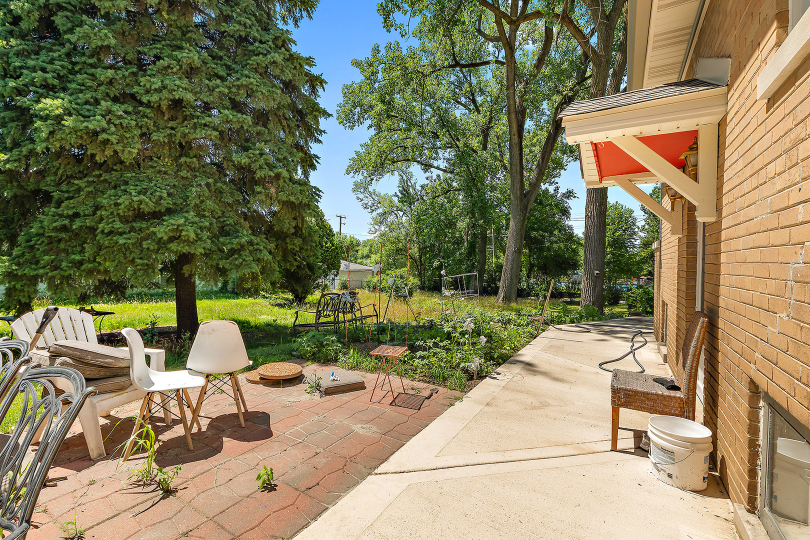 Property Photo: 8420 Archer Avenue IL 60480