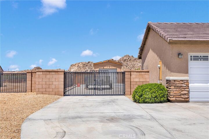 Property Photo: 15558 Lookout Road CA 92307