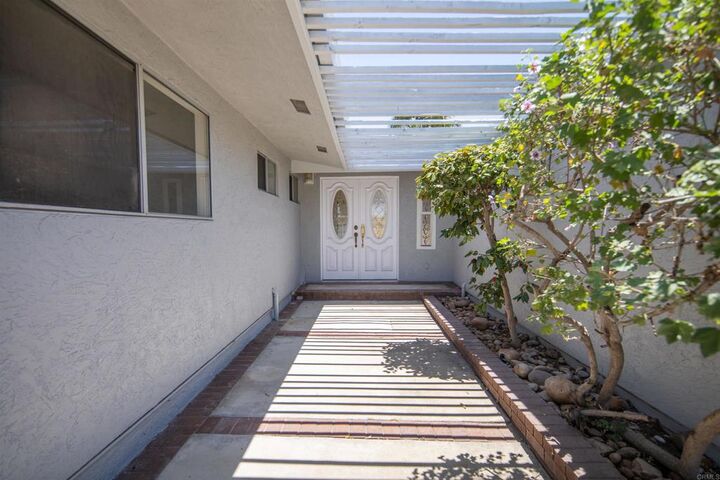 Property Photo: 6285 Anvil Lake Avenue CA 92119