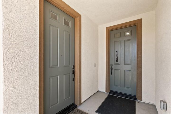 Property Photo:  9236 Summer Holly Way  CA 95829 