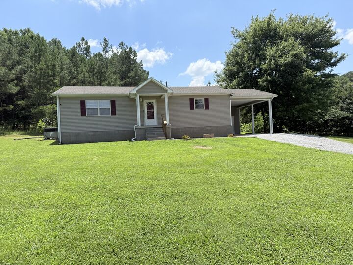 Property Photo: 3640 Woodburn Hay Rd KY 42240