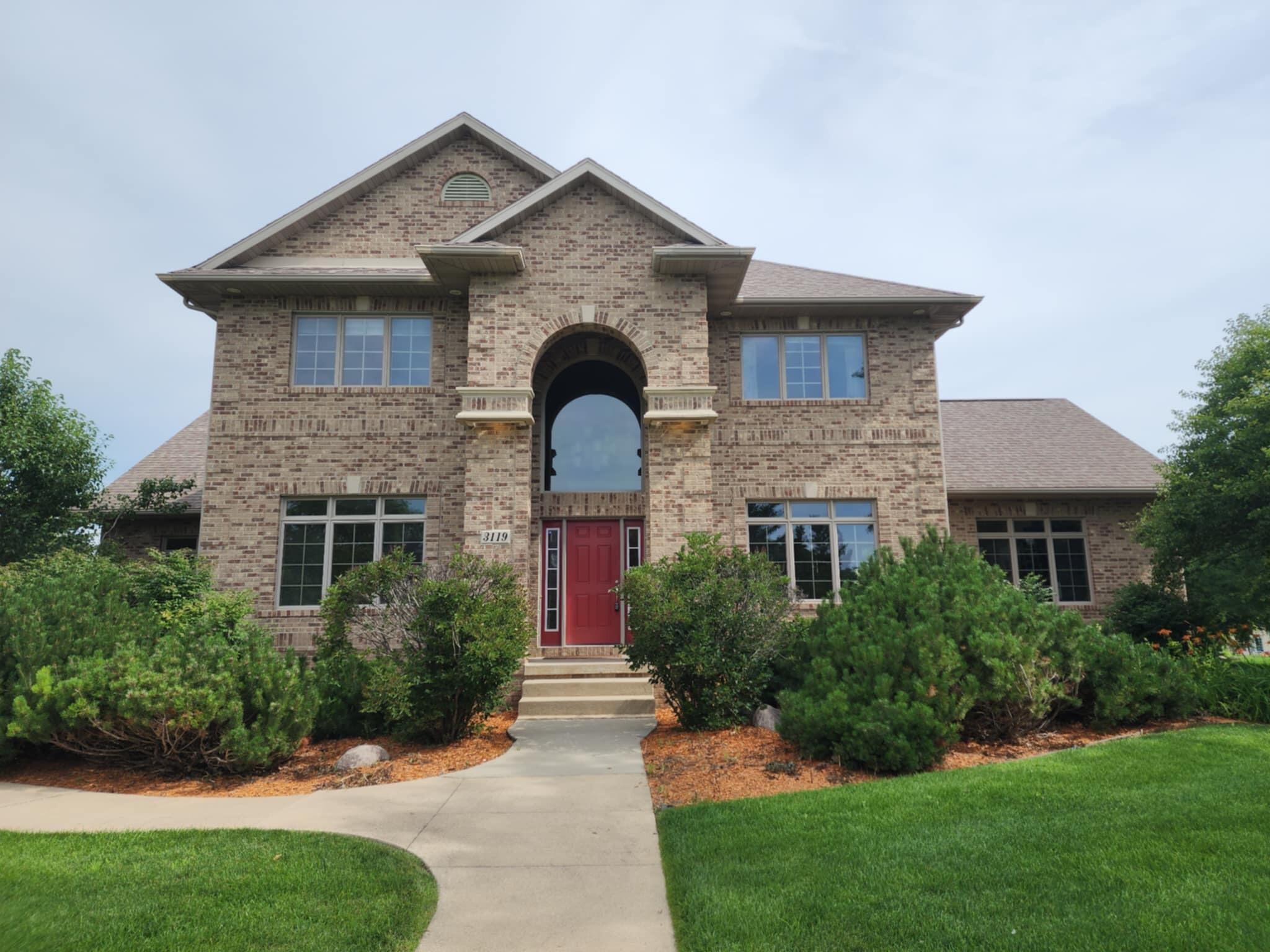 3119 Cobblestone Ct  Cedar Falls IA 50613 photo