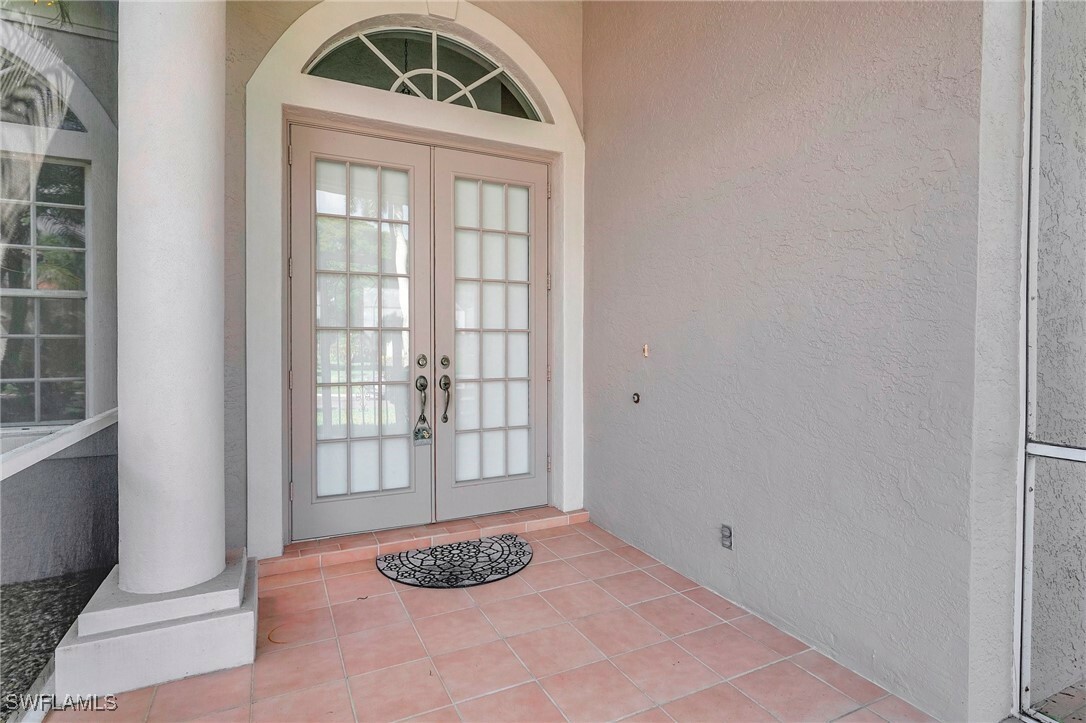 Property Photo:  16112 Edgemont Drive  FL 33908 