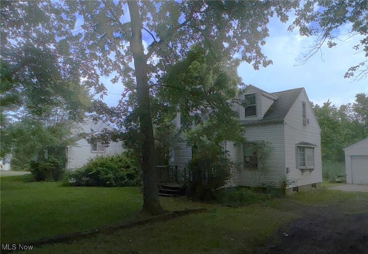 Property Photo:  26014 Pettibone Road  OH 44146 