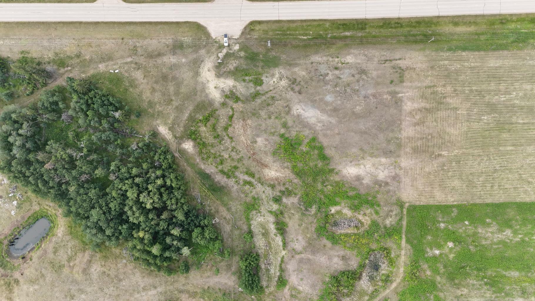 Property Photo: 4000 45 Ave AB T0C 0A4