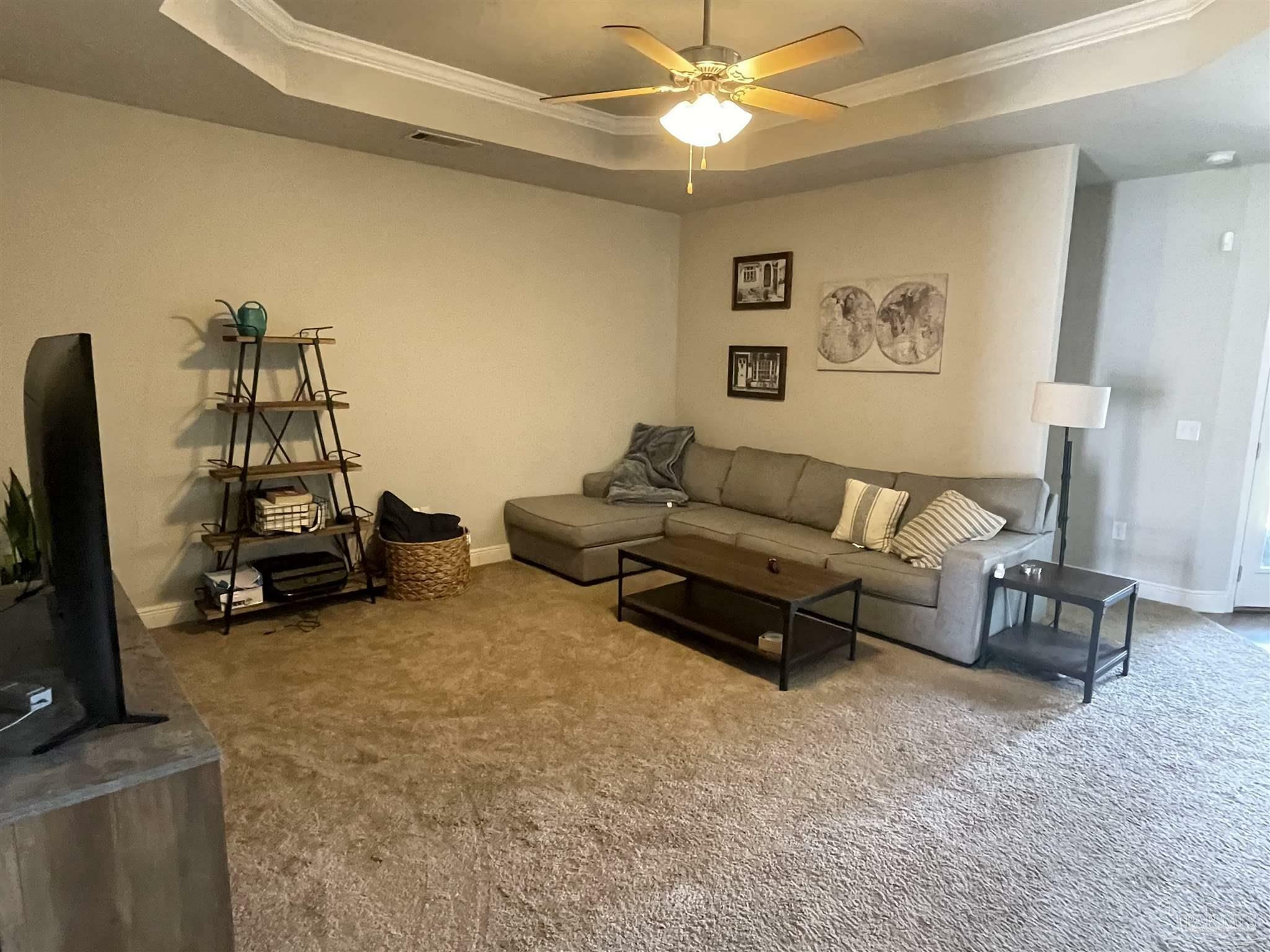 Property Photo: 10701 Trailblazer Way FL 32506