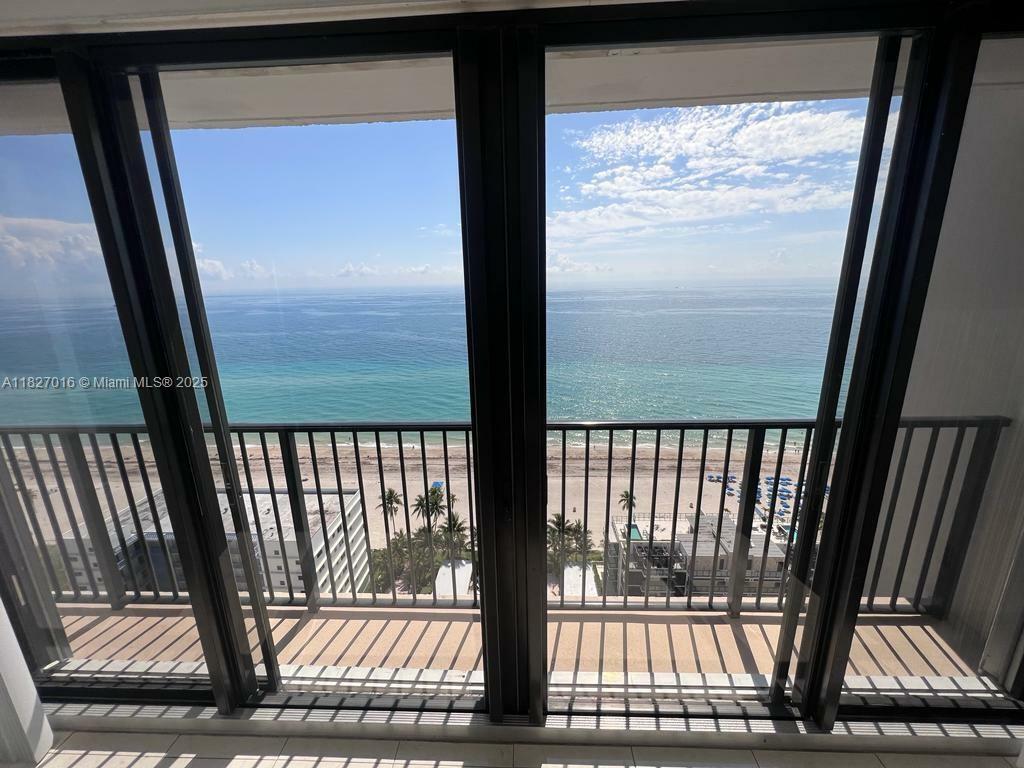 Property Photo:  2101 S Ocean Dr 2603  FL 33019 