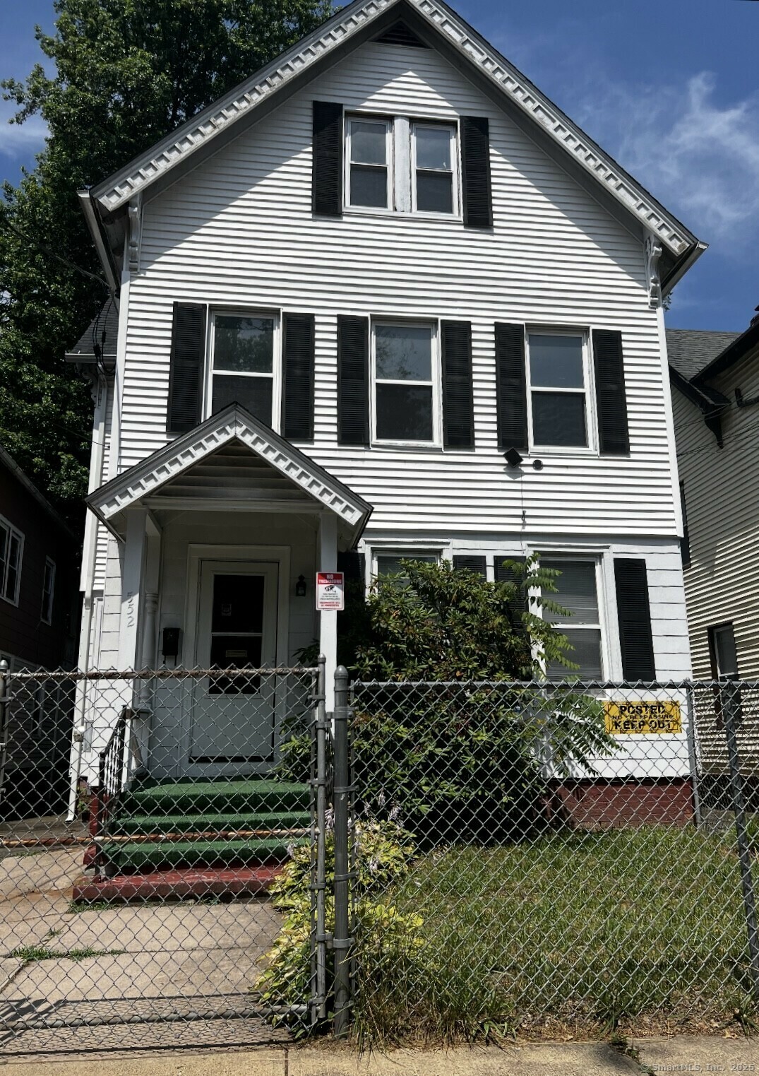 Property Photo: 552 Winthrop Avenue 2nd Floor CT 06511