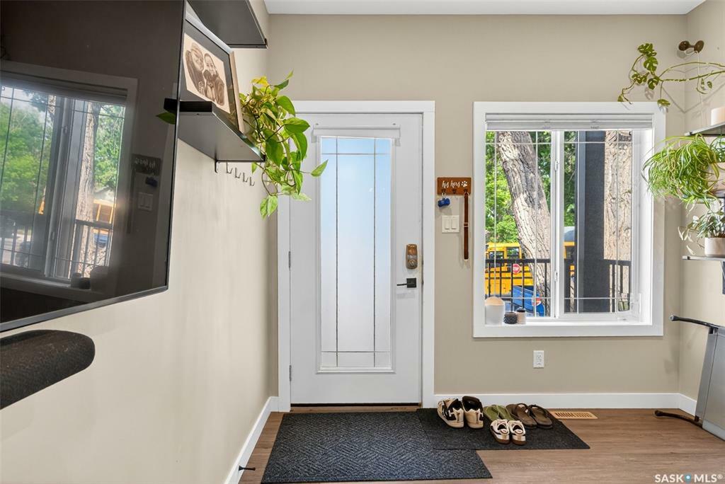 Property Photo:  339 Osler Street  SK S4R 1V6 
