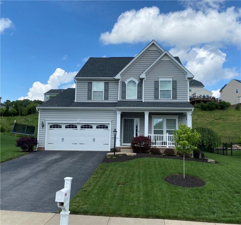 Property Photo: 1028 Oakbrooke Dr PA 15317