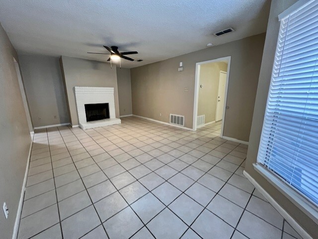 Property Photo: 13355 Water Oak Lane B TX 78729
