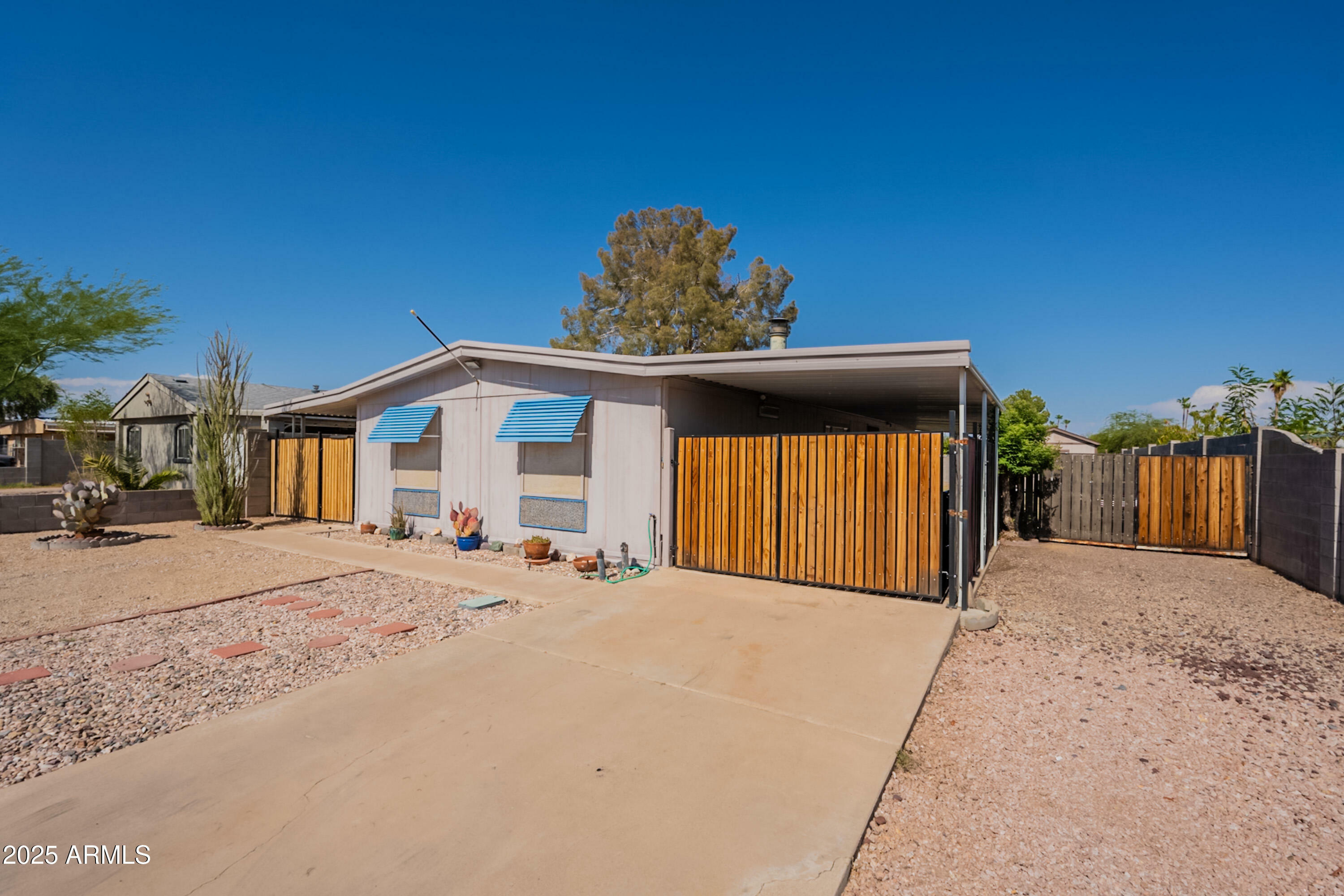 Property Photo:  18041 N 3rd Street  AZ 85022 