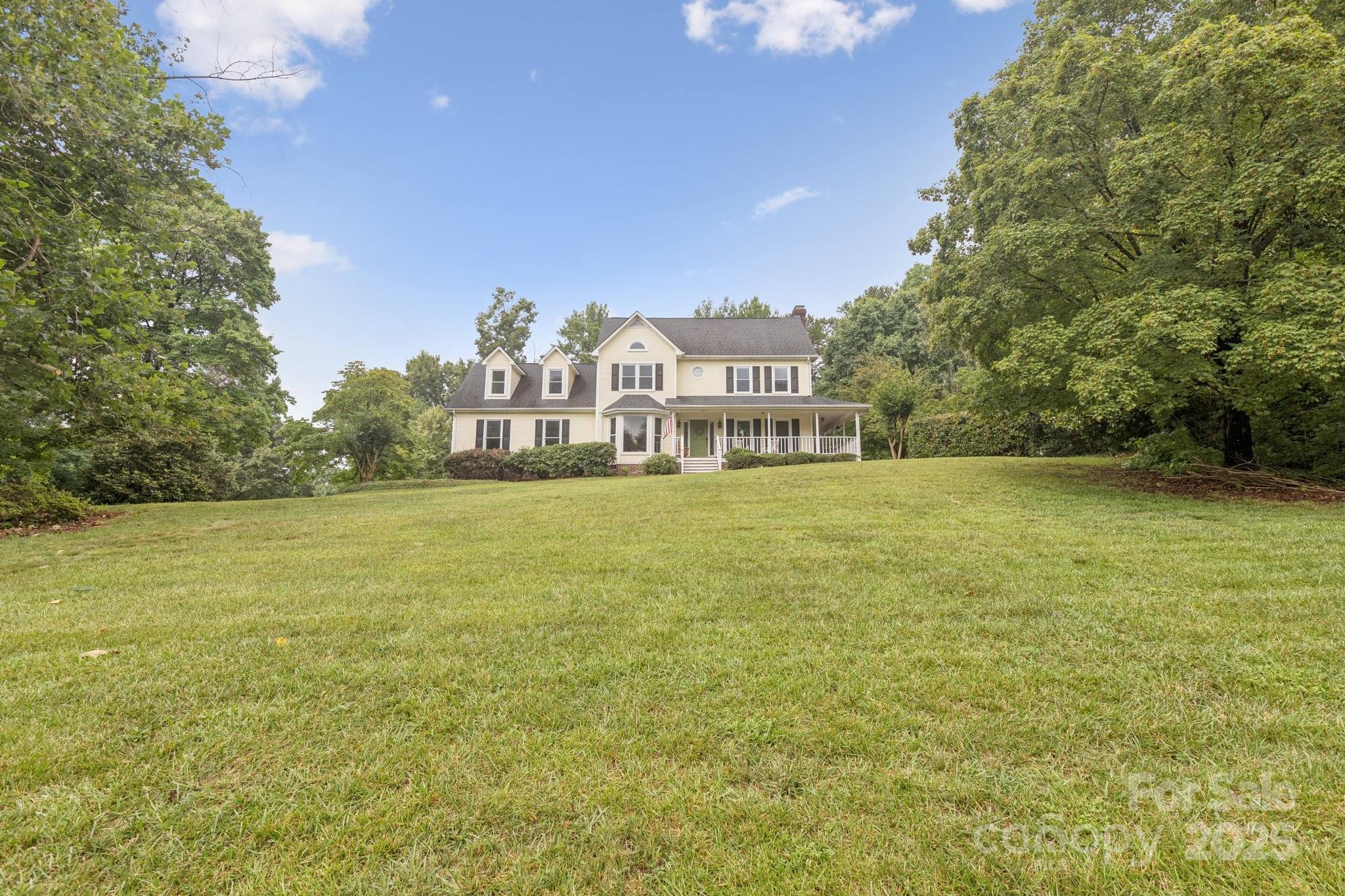 Property Photo:  851 Tanglewood Drive NE  NC 28025 