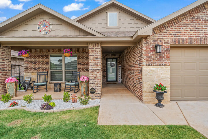 Property Photo:  7013 24th Street  TX 79407 