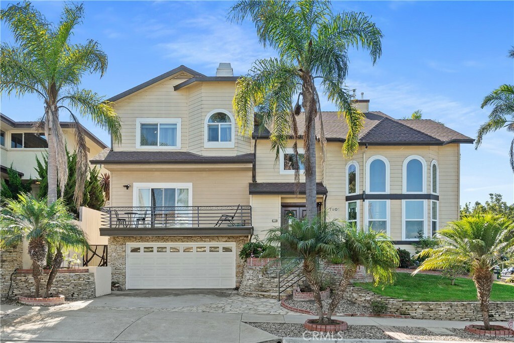 Property Photo: 7901 Berger Avenue CA 90293