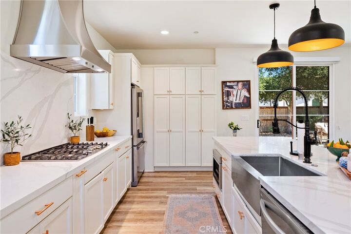 Property Photo: 11915 Via Marbella CA 93422