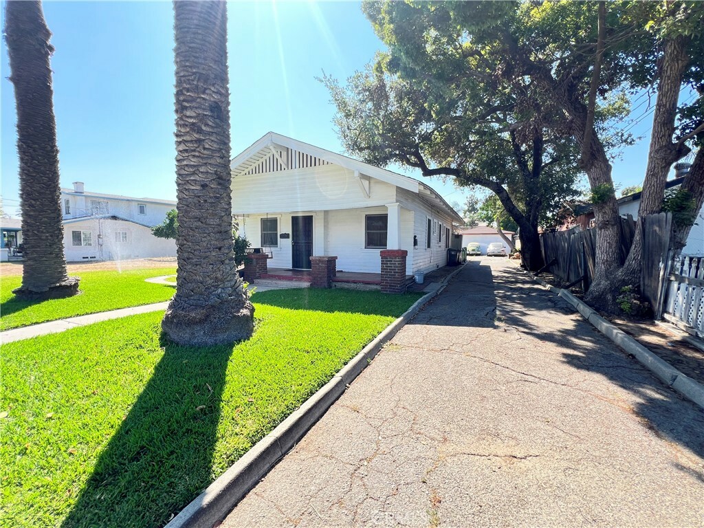 Property Photo: 3855 Maine Avenue CA 91706